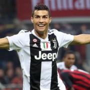  佛罗伦萨租借天才单骑闯关斩落豪门尤文  