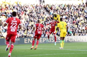  昂热青年军掀翻老牌劲旅圣埃蒂安  